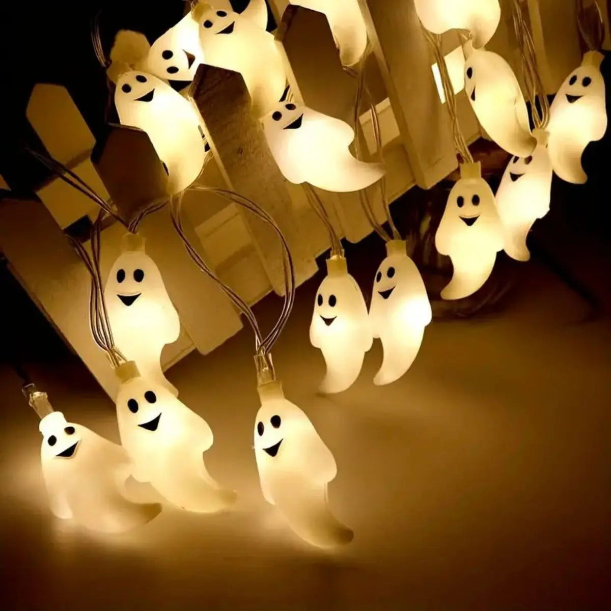 Luci Fantasma