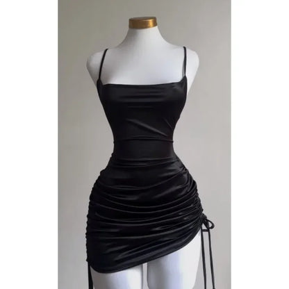 Vestito nero sexy