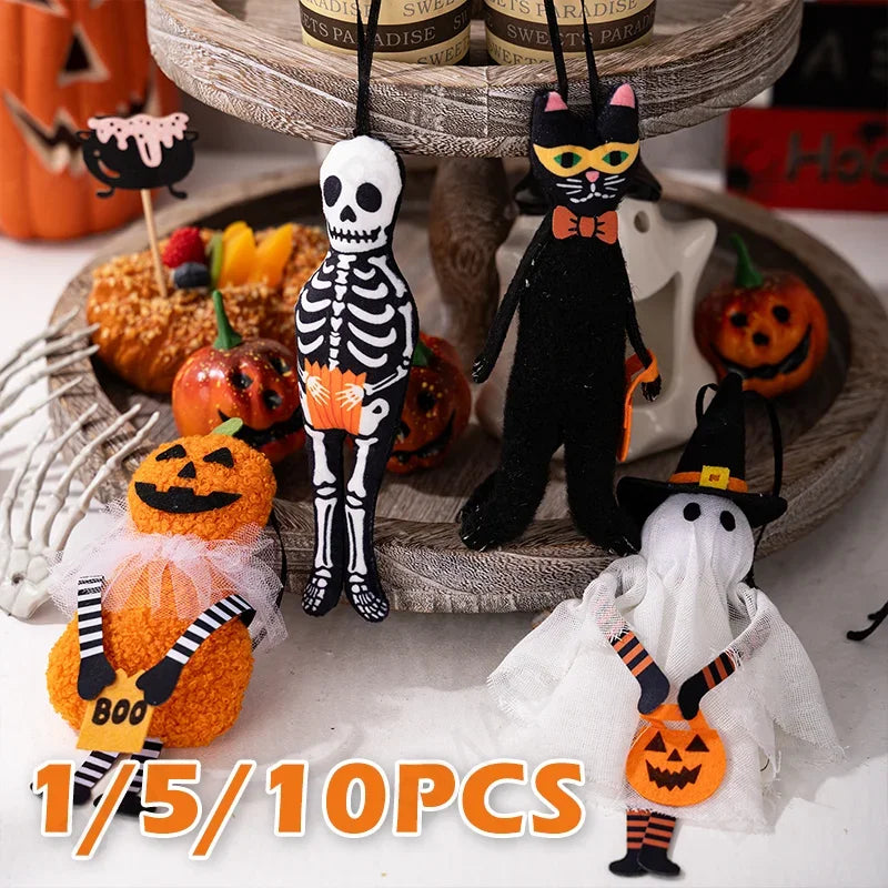 Decorazioni da appendere: zucca ,gatto nero, fantasma ,teschio