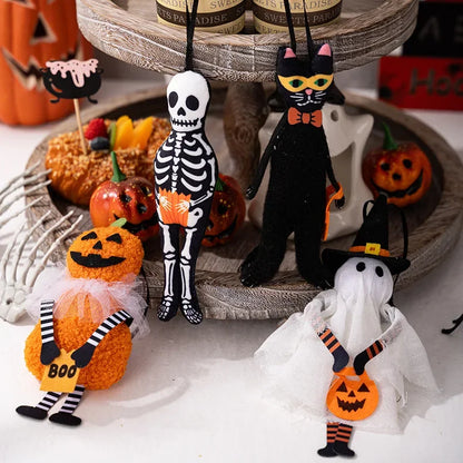 Decorazioni da appendere: zucca ,gatto nero, fantasma ,teschio